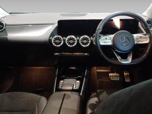 Mercedes-Benz GLA GLA200 Progressive - Image 10