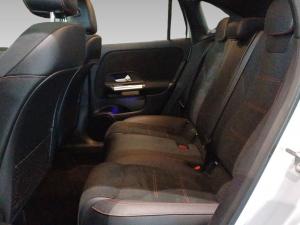 Mercedes-Benz GLA GLA200 Progressive - Image 14