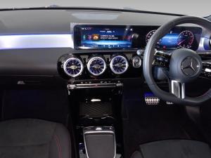 Mercedes-Benz A-Class A200 hatch Progressive - Image 11