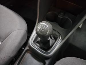 Volkswagen Polo sedan 1.4 Trendline - Image 7
