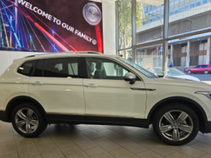 Volkswagen Tiguan Allspace 1.4TSI 110kW Life - Image 16