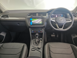 Volkswagen Tiguan Allspace 2.0TSI 4Motion Style - Image 10
