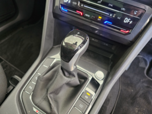 Volkswagen Tiguan Allspace 2.0TSI 4Motion Style - Image 7