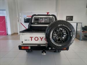 Toyota Land Cruiser 79 4.5D-4D V8 double cab LX - Image 5