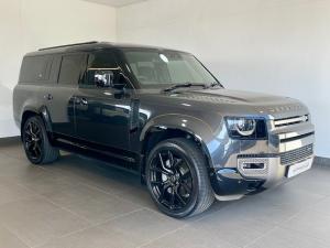 Land Rover Defender 130 D300 X-Dynamic HSE - Image 1