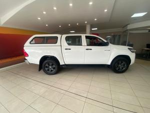 Toyota Hilux 2.4GD-6 double cab 4x4 Raider auto - Image 3