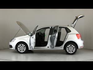 Volkswagen Polo Vivo hatch 1.4 Trendline - Image 9