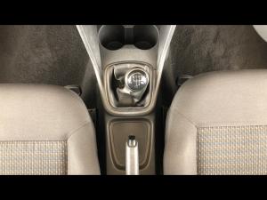 Volkswagen Polo Vivo hatch 1.4 Trendline - Image 26