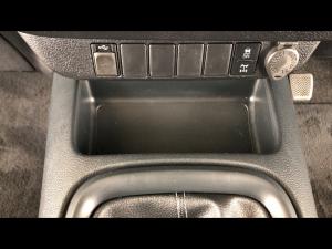 Toyota Hilux 2.4GD-6 Xtra cab Raider manual - Image 29