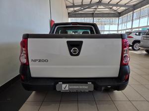 Nissan NP200 1.6i safety pack (aircon) - Image 5