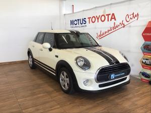 MINI Hatch Cooper Hatch 5-door - Image 1