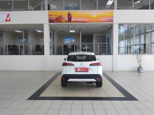 Toyota Corolla Cross 1.8 Xi - Image 5