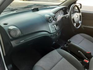 Chevrolet Aveo 1.6 LS 5-Door - Image 7