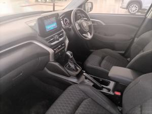 Toyota Urban Cruiser 1.5 XR automatic - Image 7