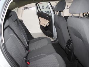 Volkswagen Polo 1.6 Life - Image 16