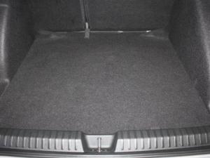 Volkswagen Polo 1.0 TSI Style Tiptronic - Image 8