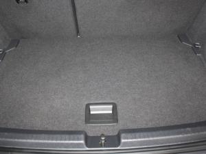 Volkswagen Polo 1.0 TSI Life - Image 8