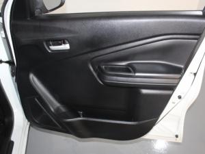 Toyota Vitz 1.0 XR - Image 15