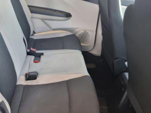 Renault Triber 1.0 Prestige / Intens AMT - Image 13