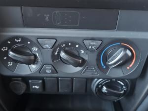 Toyota Fortuner 2.4GD-6 4X4 automatic - Image 10