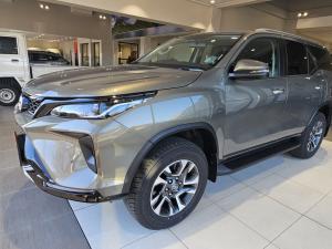 Toyota Fortuner 2.4GD-6 4X4 automatic - Image 14