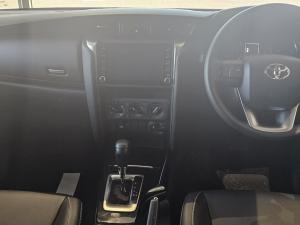 Toyota Fortuner 2.4GD-6 4X4 automatic - Image 6