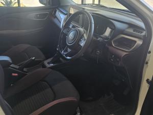 Toyota Starlet Cross 1.5Xs automatic - Image 12