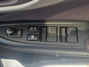 Toyota Starlet Cross 1.5Xs automatic - Image 18