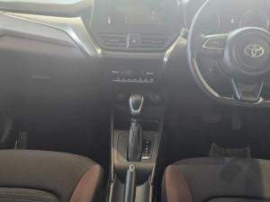 Toyota Starlet Cross 1.5Xs automatic - Image 6