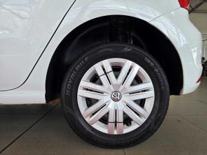 Volkswagen Polo Vivo 1.4 Trendline - Image 10