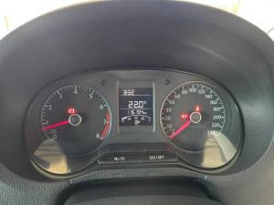 Volkswagen Polo Vivo 1.4 Trendline - Image 13