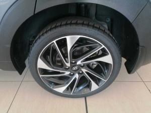 Hyundai Tucson 2.0 Crdi Elite automatic - Image 10