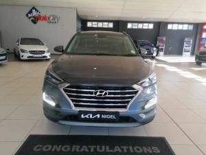 Hyundai Tucson 2.0 Crdi Elite automatic - Image 2