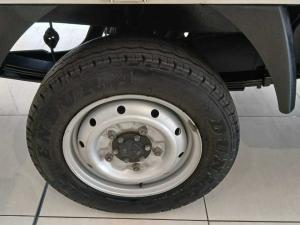Kia K 2500S/C - Image 10