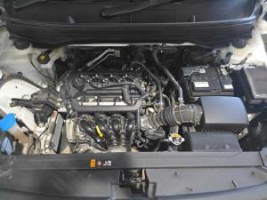 Hyundai Venue 1.2 Motion - Image 17
