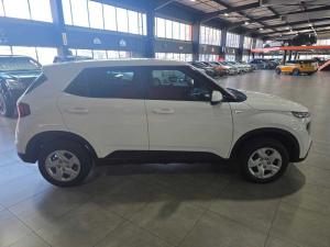 Hyundai Venue 1.2 Motion - Image 4