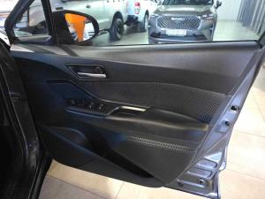 Toyota C-HR 1.2T Plus - Image 11