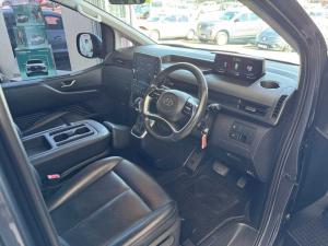Hyundai Staria 2.2D Executive automatic - Image 8