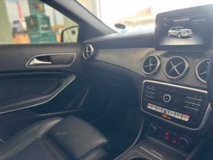 Mercedes-Benz GLA 200 automatic - Image 14
