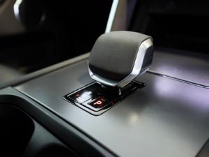 Land Rover Discovery Sport D200 R-Dynamic SE - Image 13