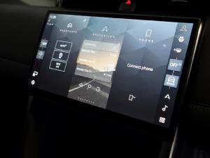 Land Rover Discovery Sport D200 R-Dynamic SE - Image 14