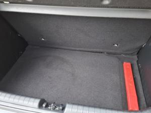 Hyundai i20 1.0T Fluid manual - Image 11