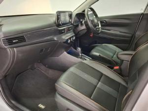 Hyundai i20 1.0T Fluid manual - Image 2