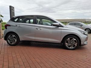 Hyundai i20 1.0T Fluid manual - Image 3