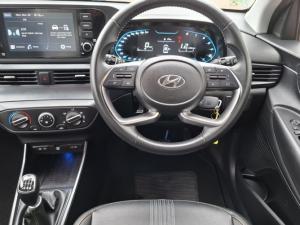 Hyundai i20 1.0T Fluid manual - Image 6