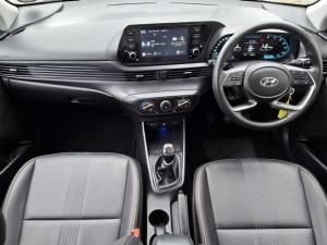 Hyundai i20 1.0T Fluid manual - Image 7