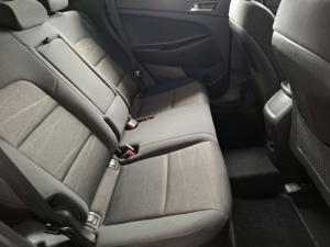 Hyundai Tucson 2.0 Premium auto - Image 9