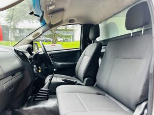 Isuzu D-Max 250 Fleetside safety - Image 6