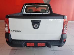 Nissan NP200 1.6i safety pack (aircon) - Image 8