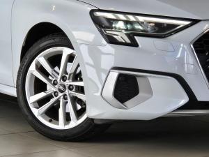 Audi A3 sedan 35TFSI Advanced - Image 3